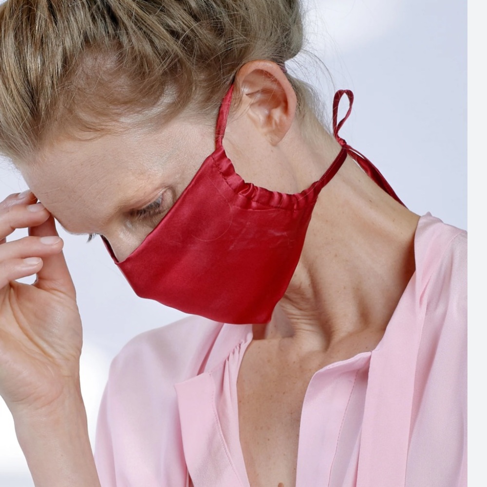 NWOT KES NYC red silk face mask